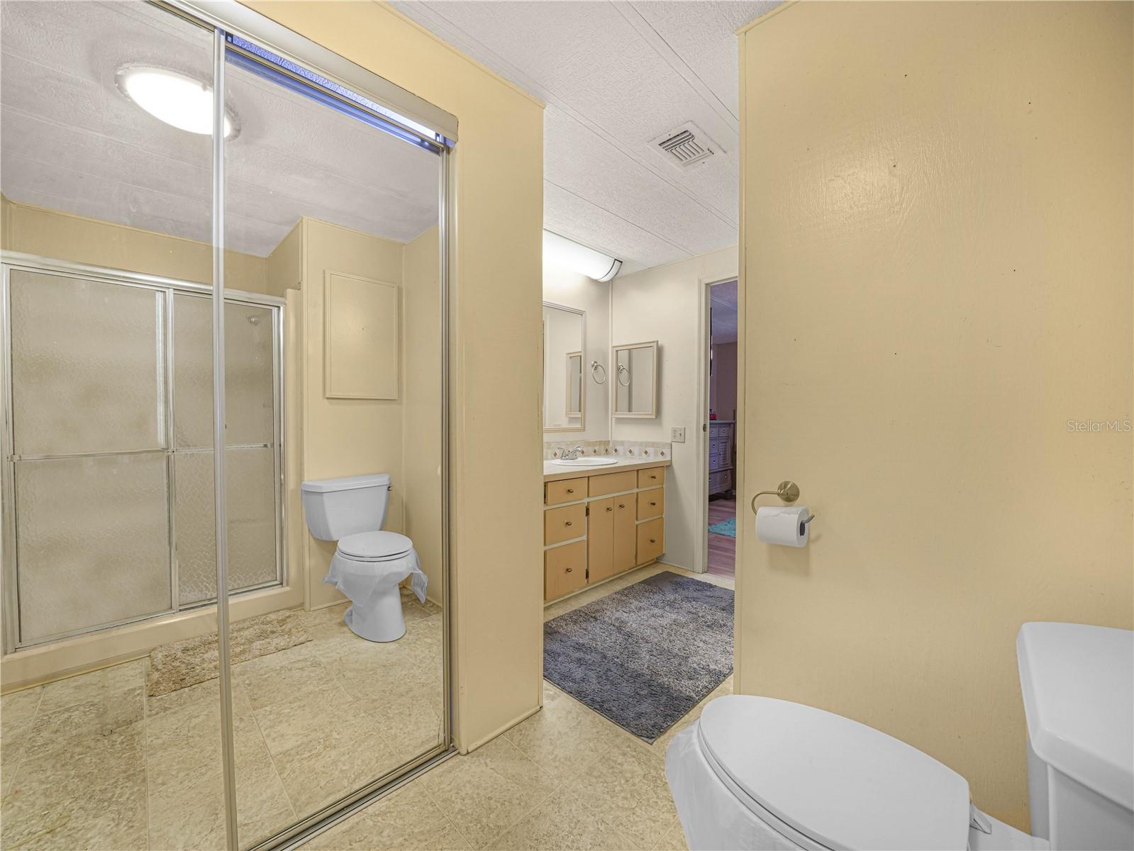 FOXWOOD LAKE ESTATES PH 01 - Residential