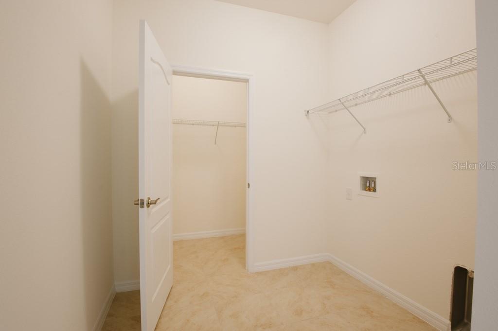 DEL TIERRA PH I - Residential Lease