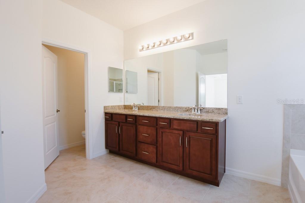 DEL TIERRA PH I - Residential Lease