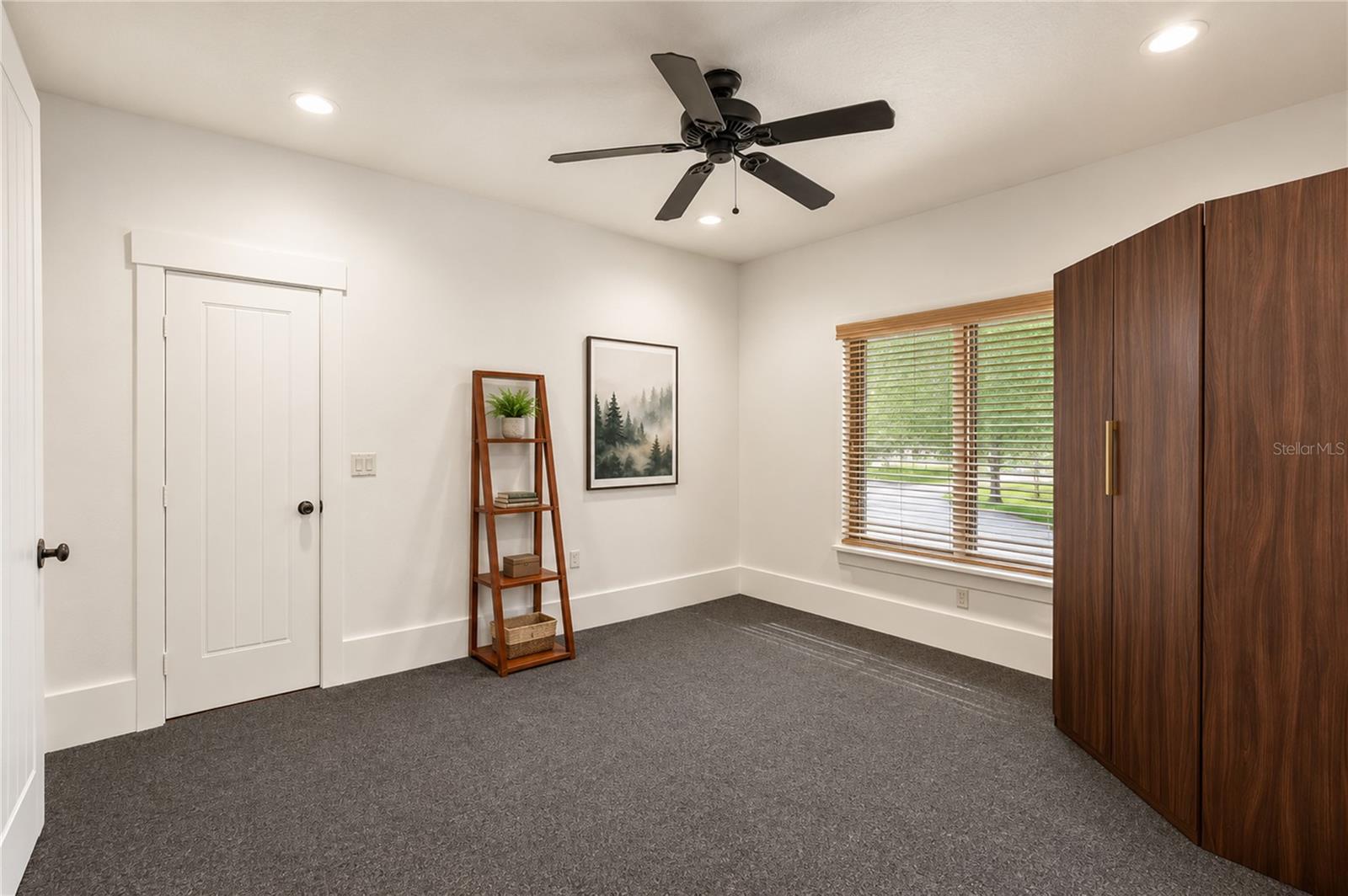 BELLECHASE LAURELS - Residential