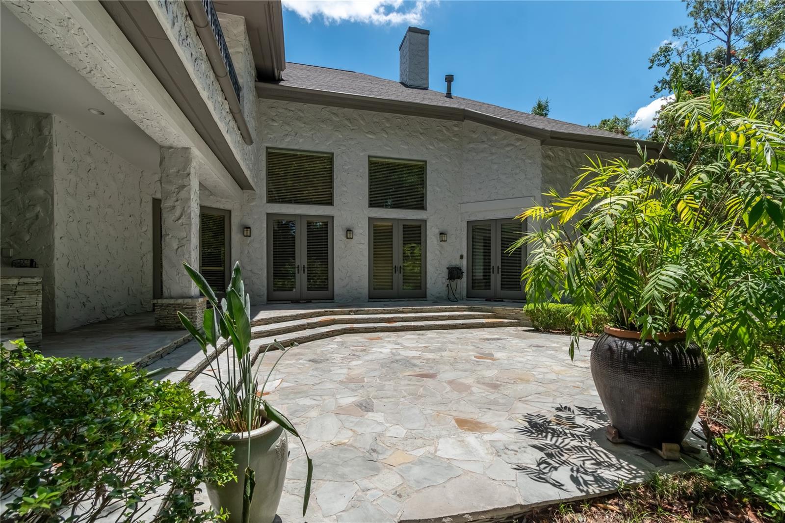BELLECHASE LAURELS - Residential