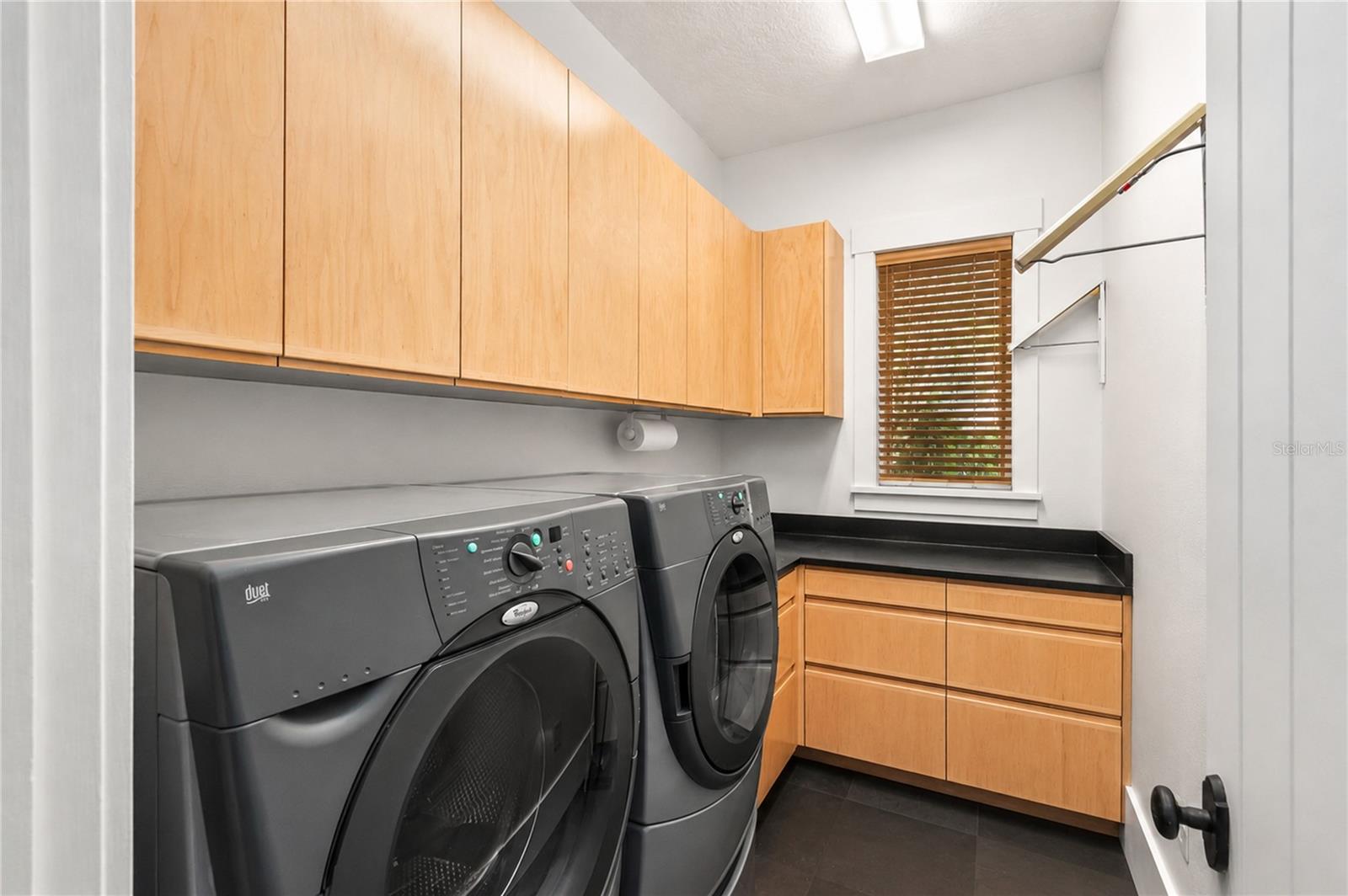 BELLECHASE LAURELS - Residential