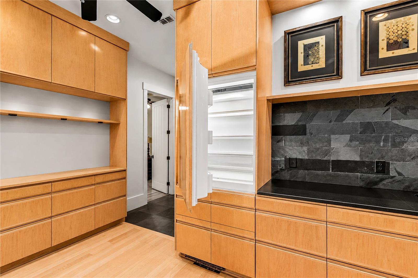 BELLECHASE LAURELS - Residential