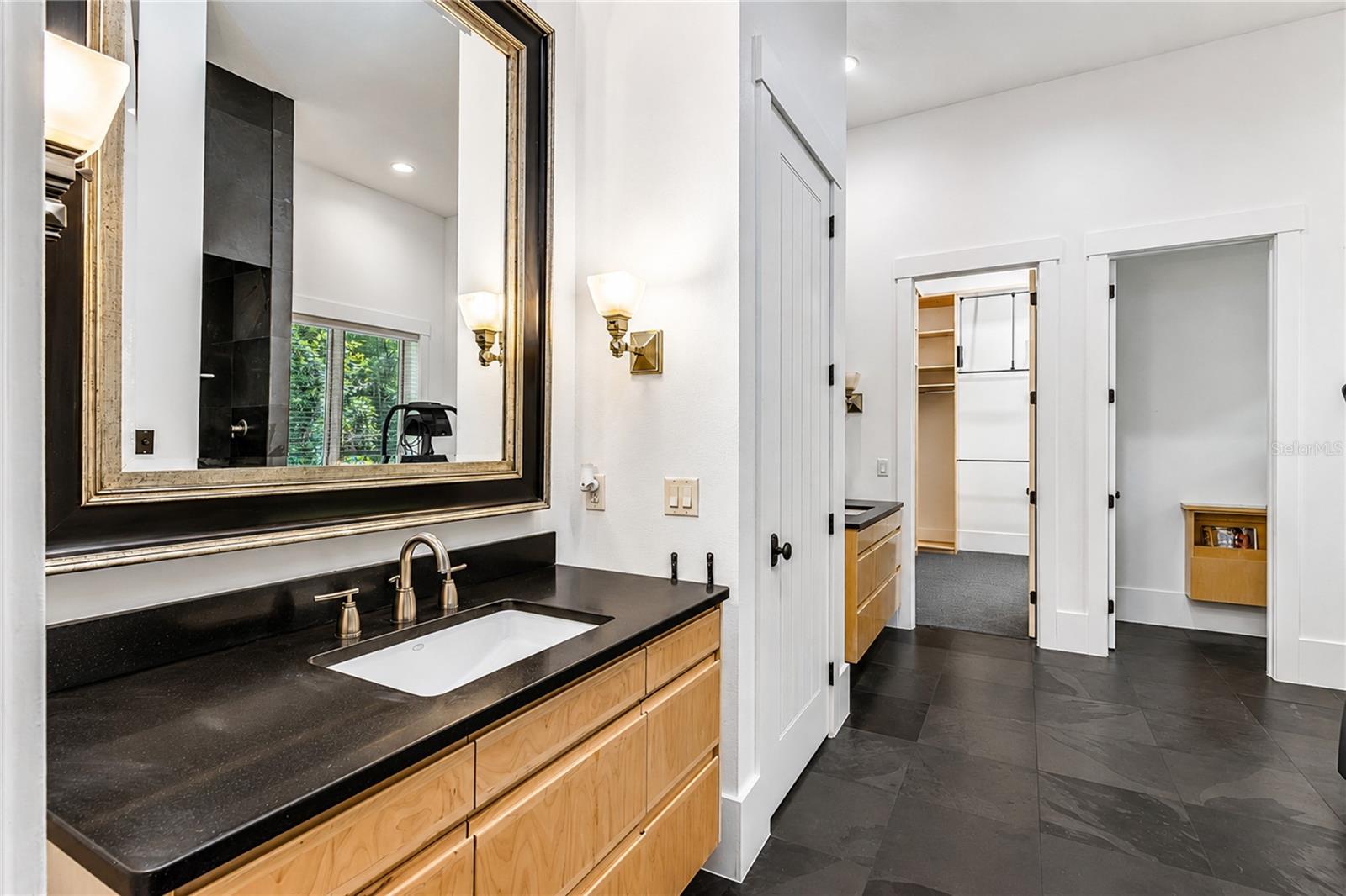 BELLECHASE LAURELS - Residential