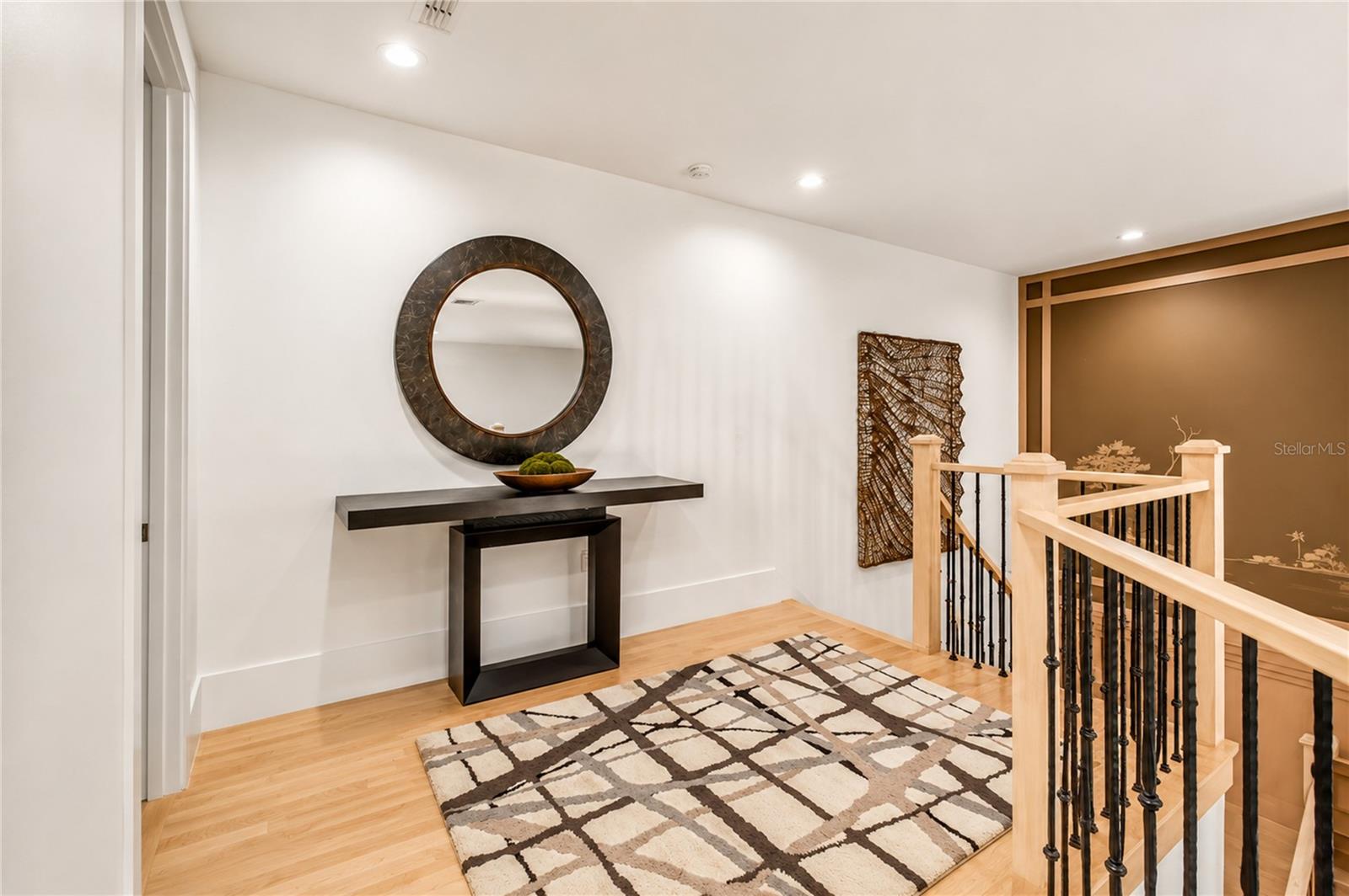 BELLECHASE LAURELS - Residential