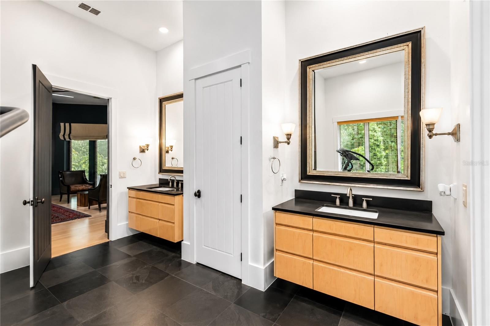 BELLECHASE LAURELS - Residential