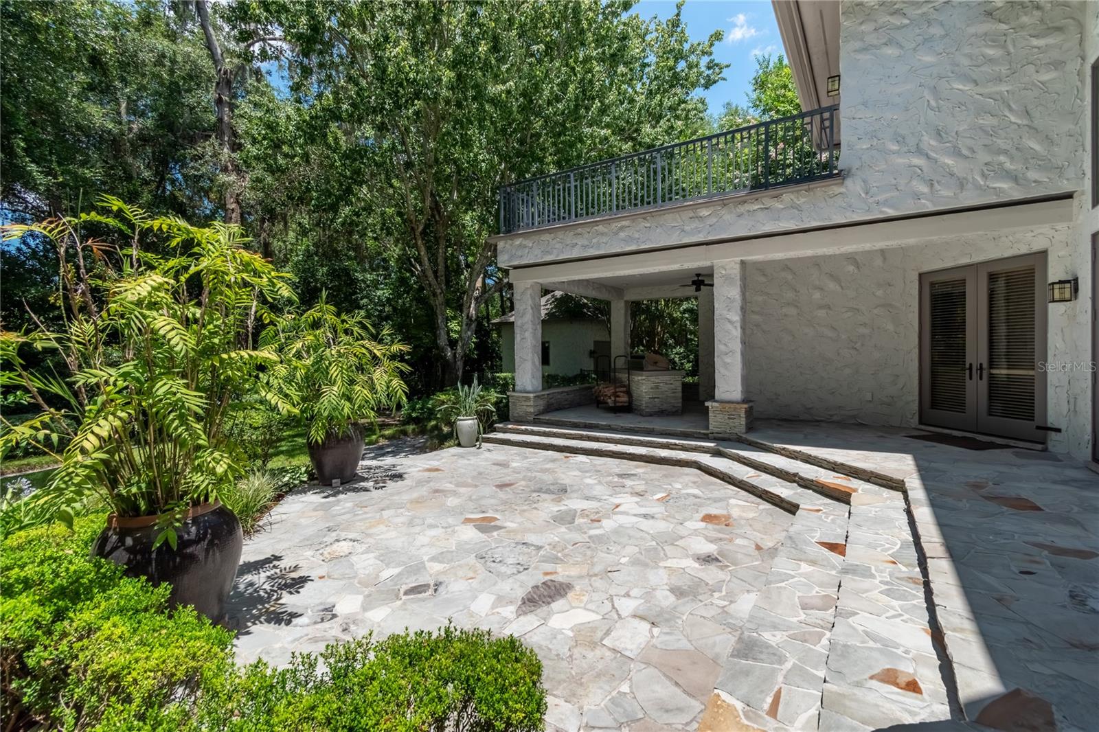 BELLECHASE LAURELS - Residential