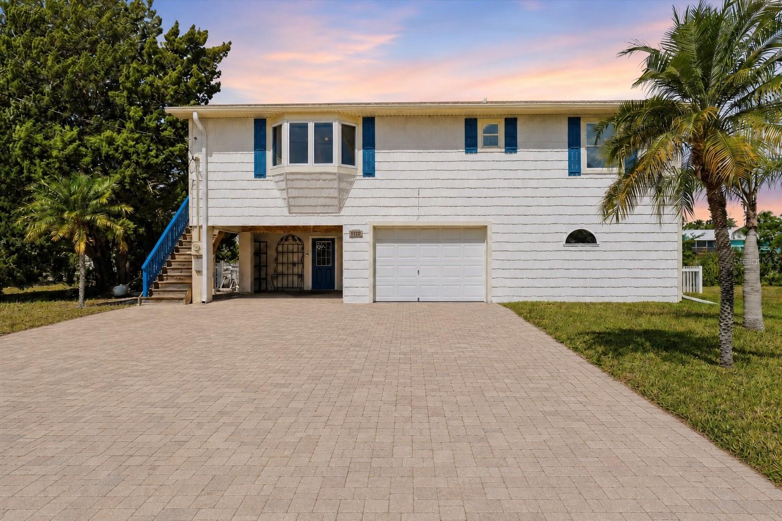 HERNANDO BEACH - Residential