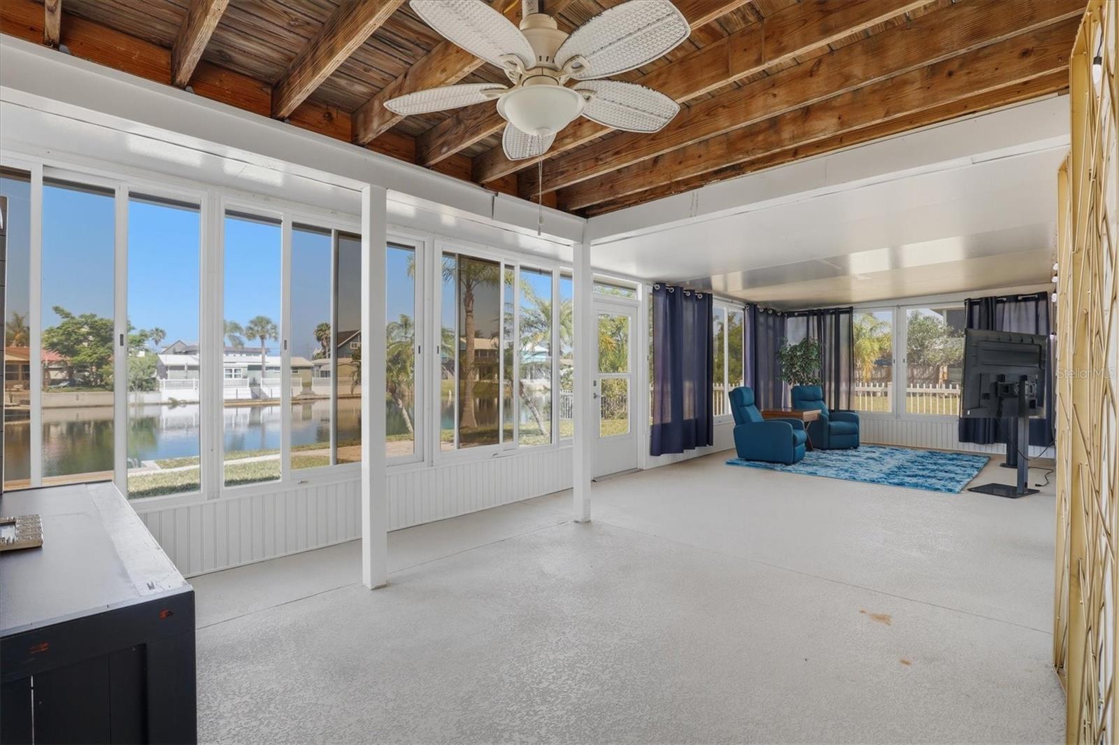 HERNANDO BEACH - Residential