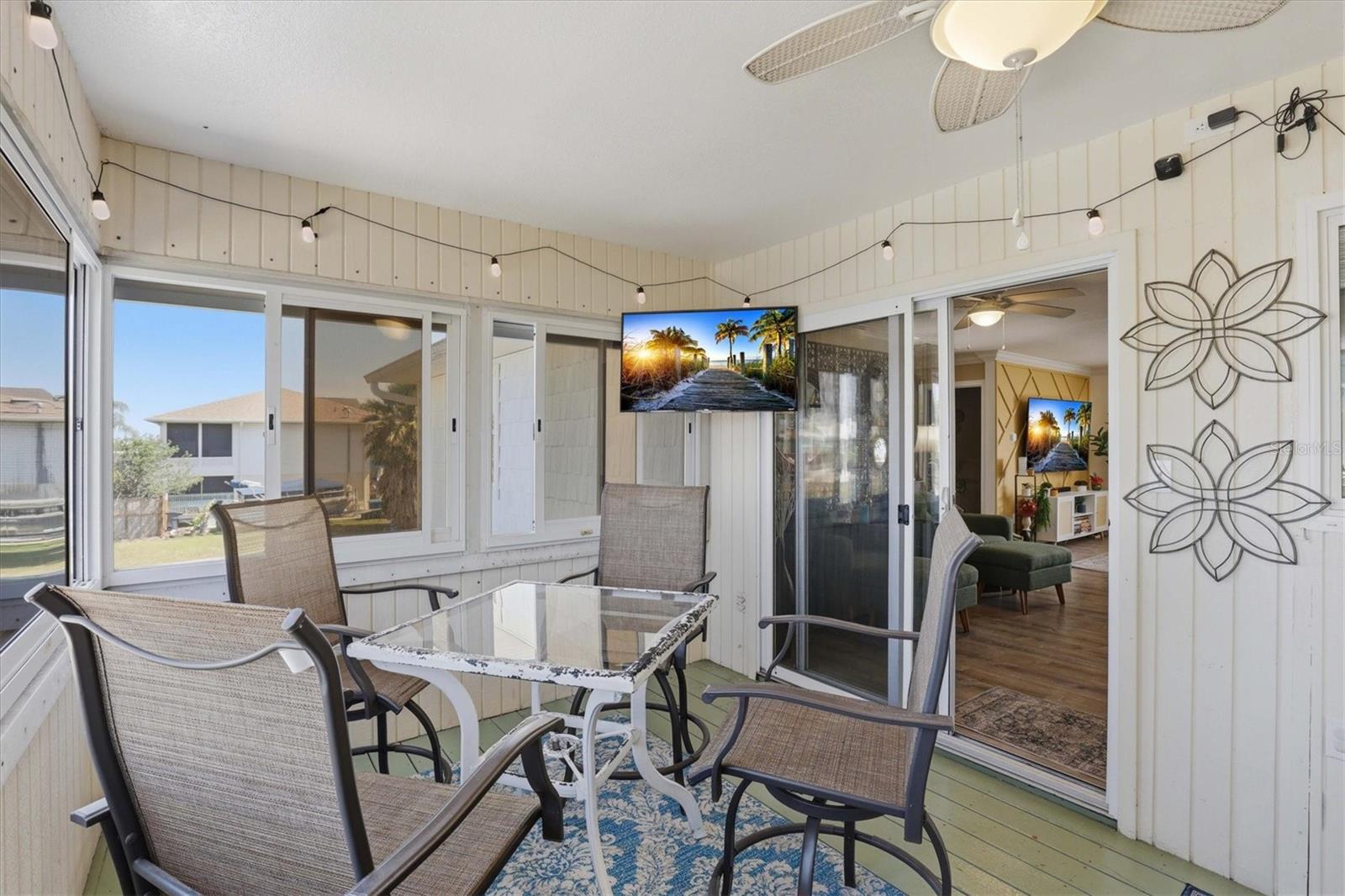 HERNANDO BEACH - Residential
