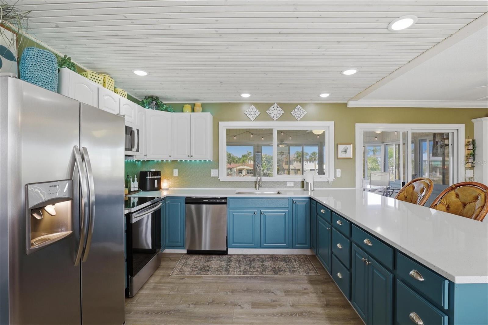 HERNANDO BEACH - Residential