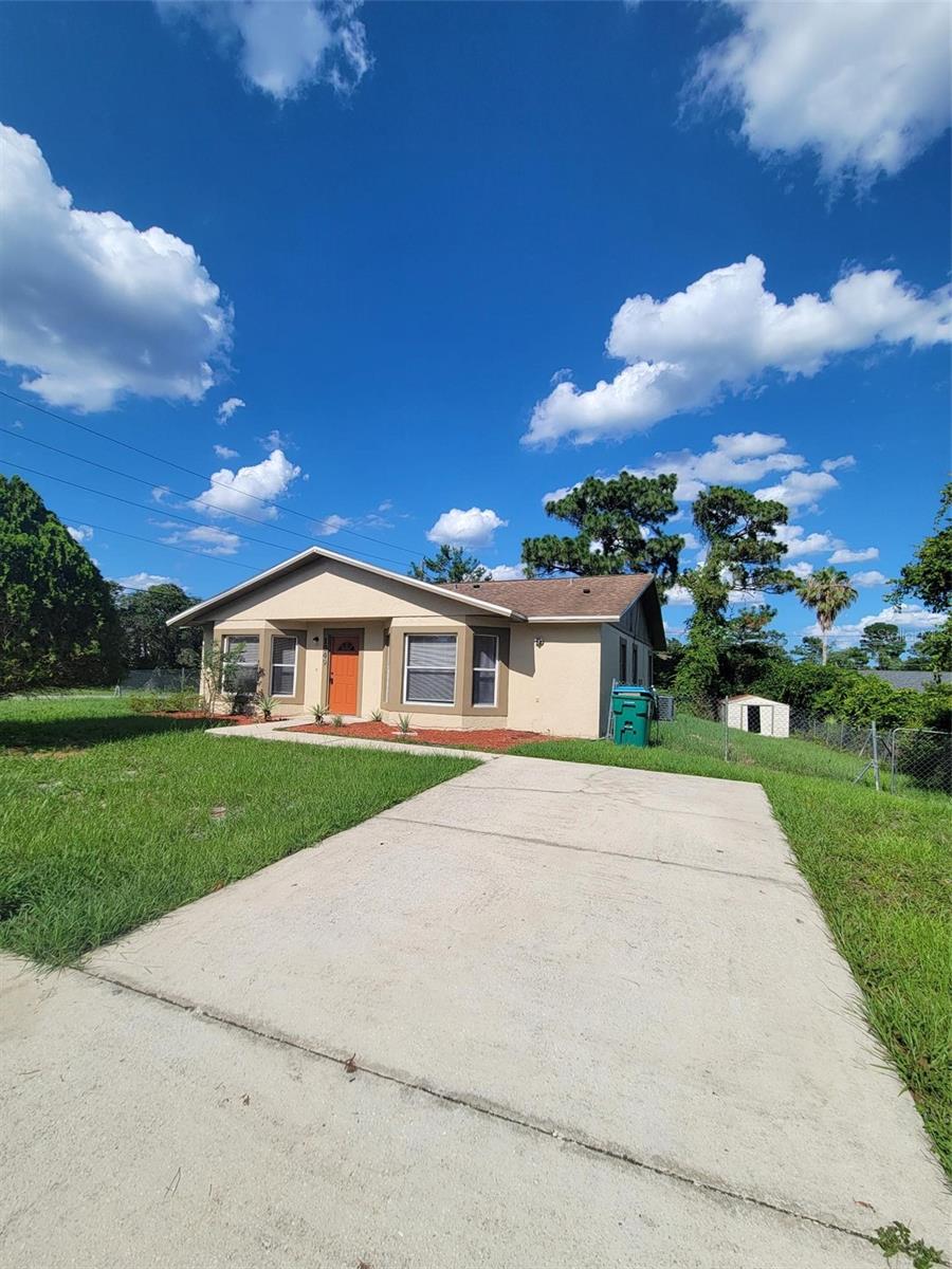 DELTONA LAKES UNIT 36 - Residential Lease