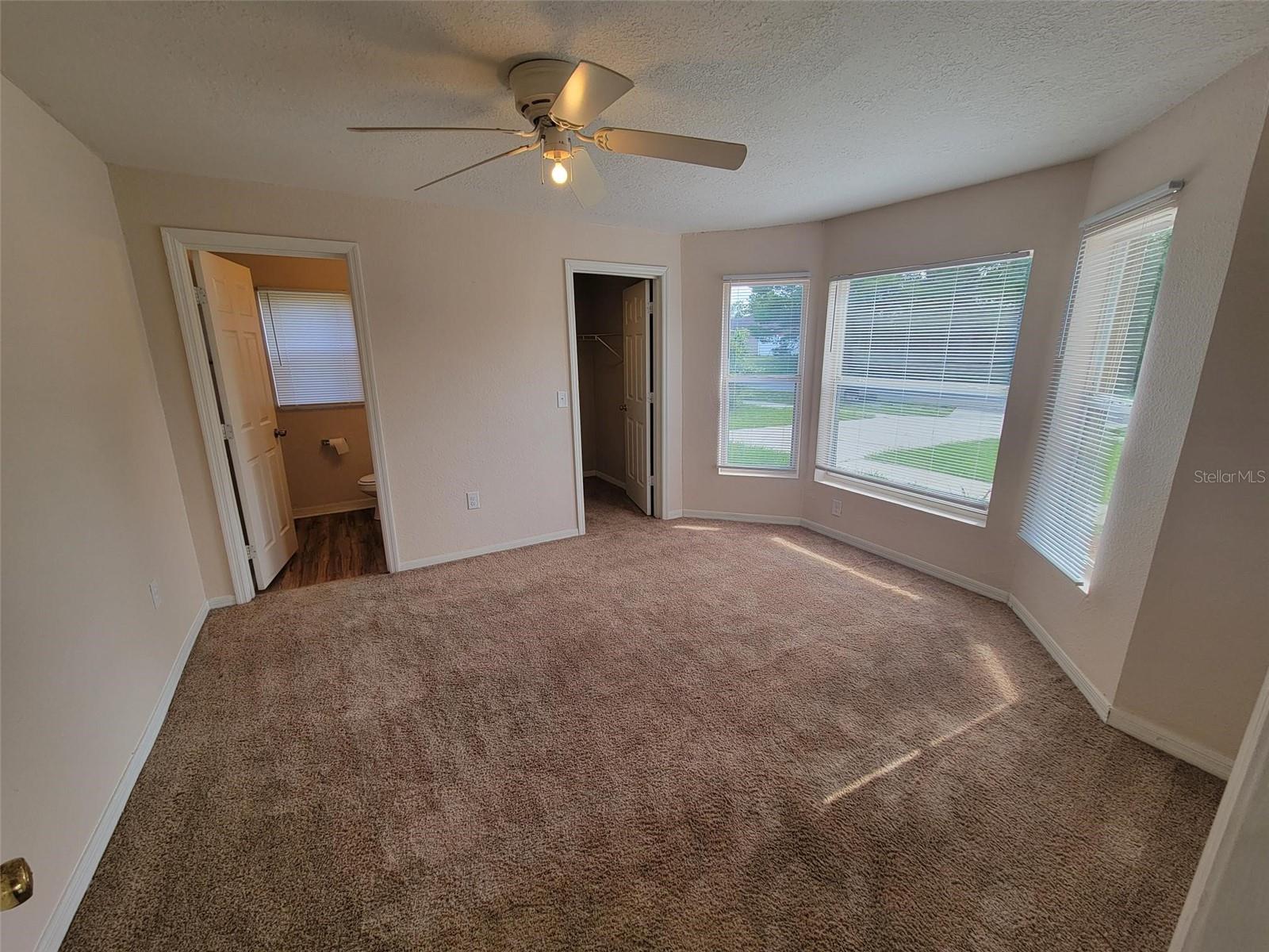 DELTONA LAKES UNIT 36 - Residential Lease