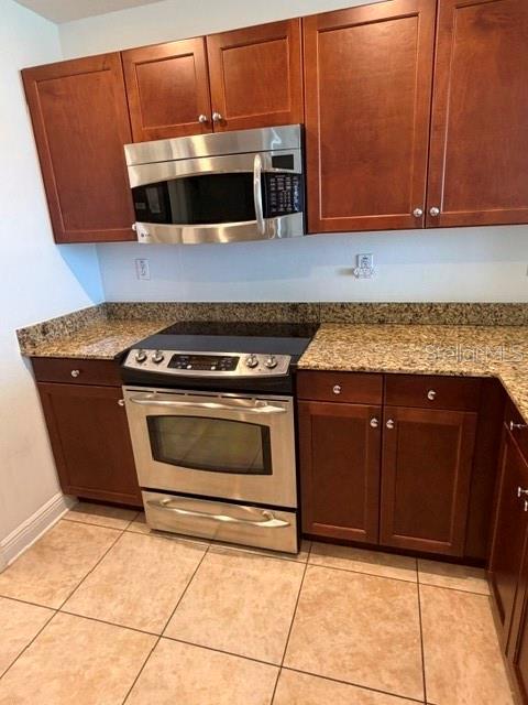 STATION SQUARE CONDO - Residential Lease
