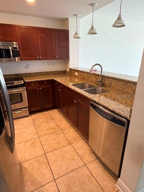 STATION SQUARE CONDO - Residential Lease