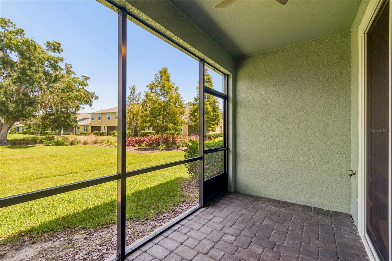 BAYSIDE TERRACE - Residential