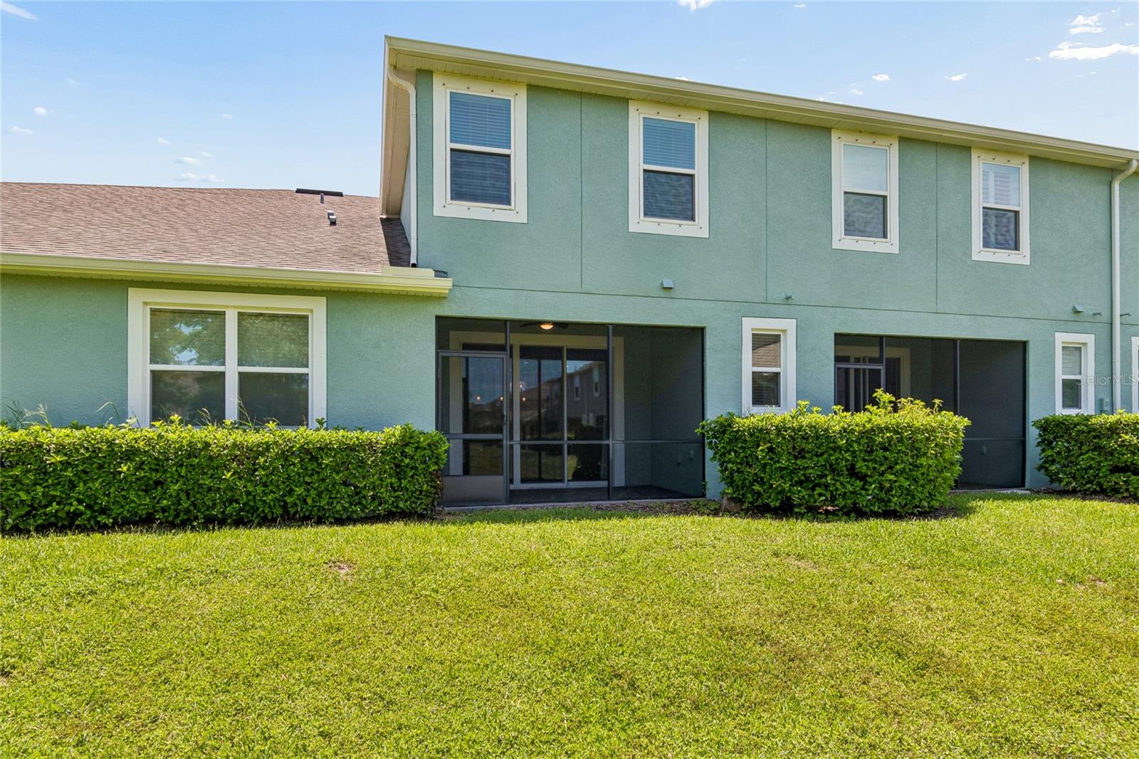 BAYSIDE TERRACE - Residential