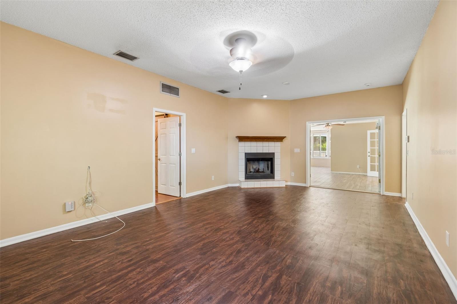 KEYSTONE PARK COLONY SUB - Residential
