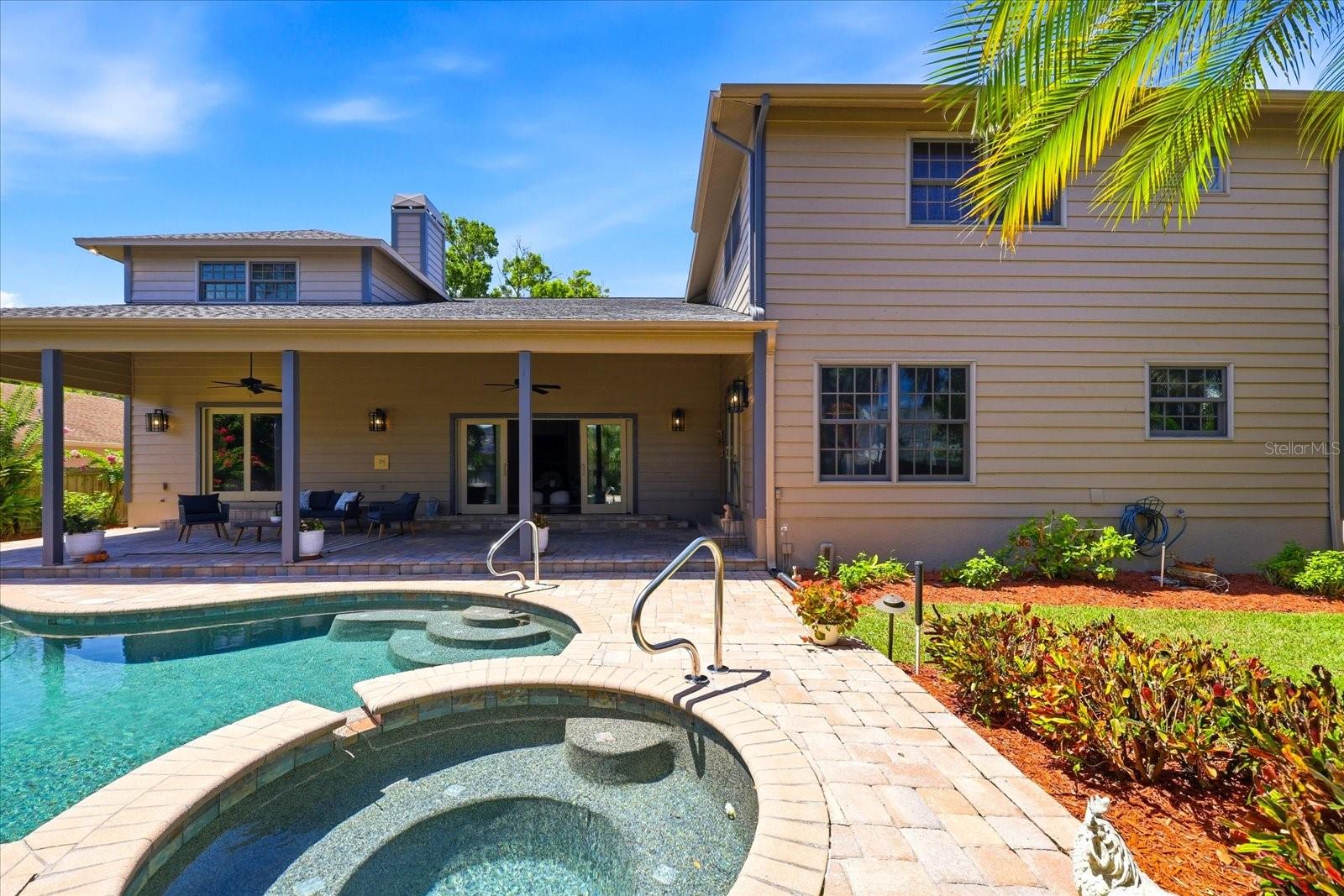 FEATHER SOUND CUSTOM HOME SITE UNIT III - Residential