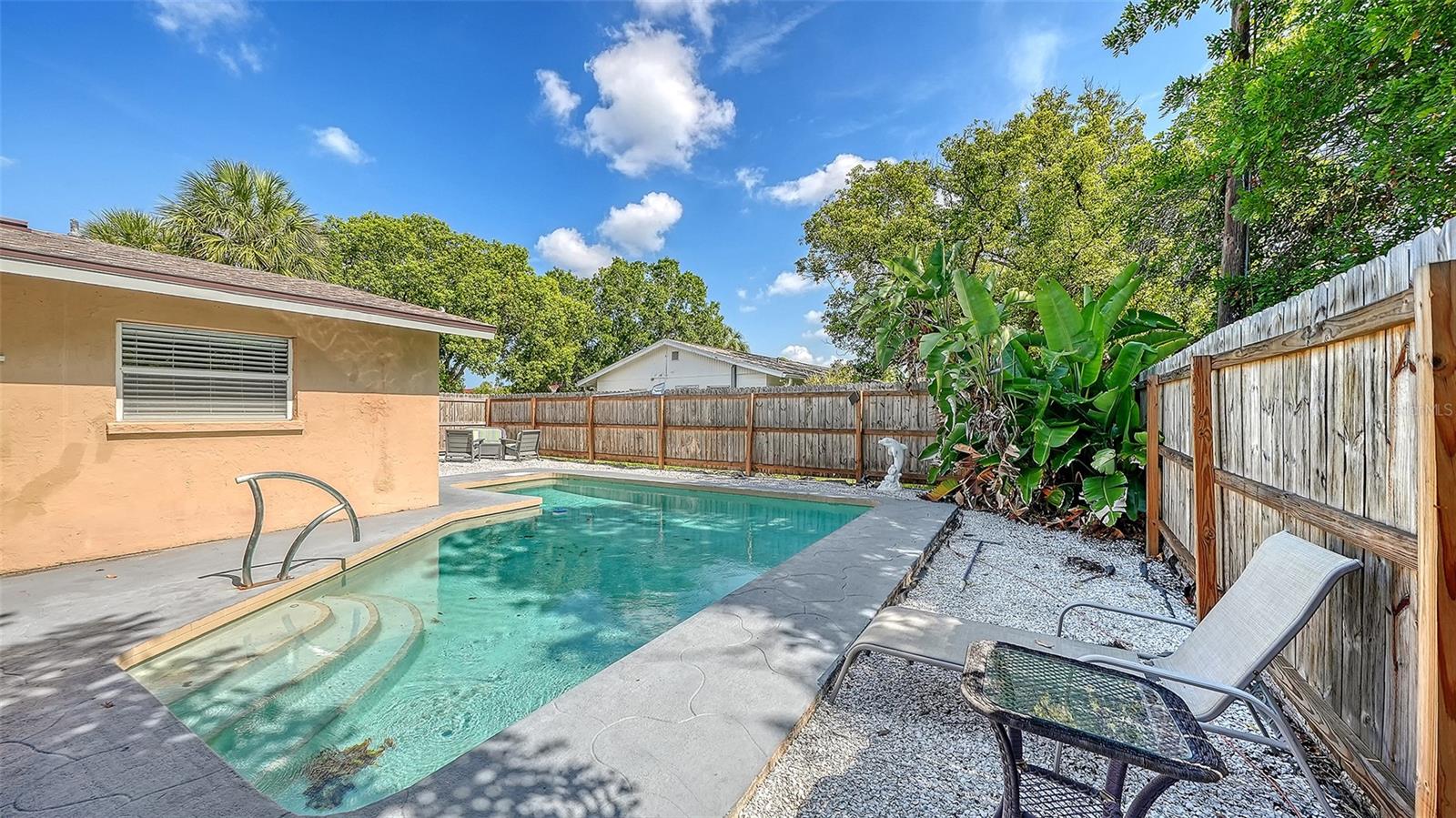 GULF GATE - Residential