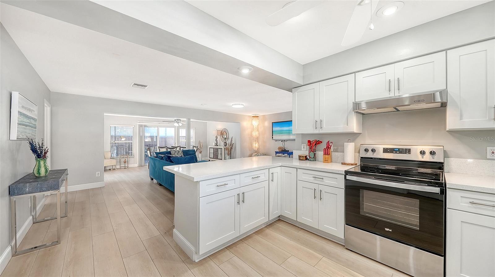 GULF GATE - Residential