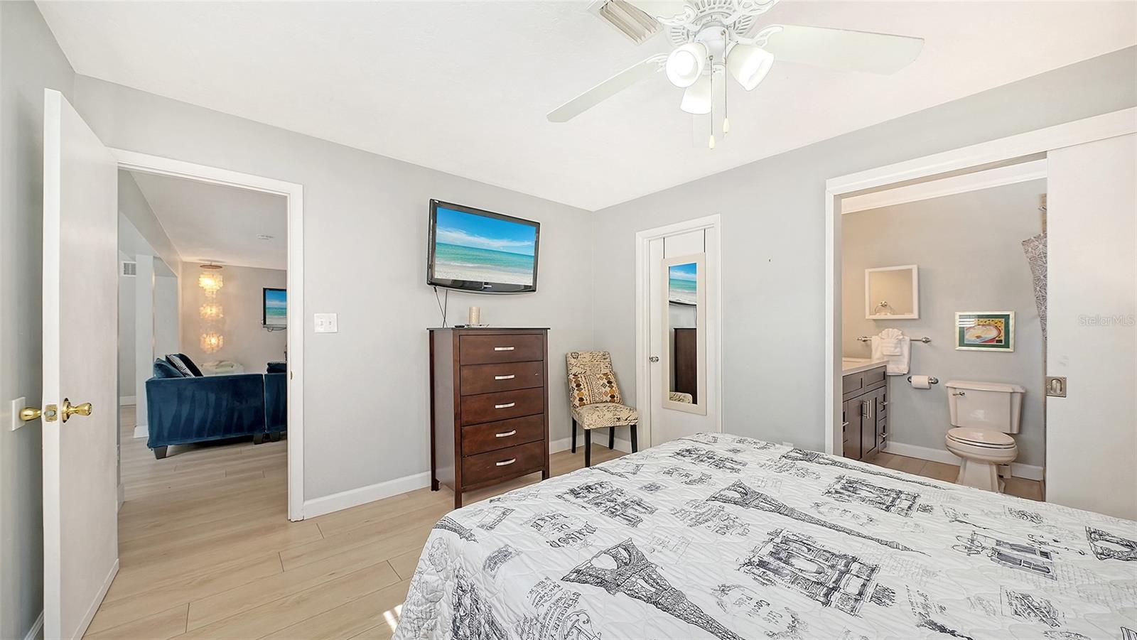 GULF GATE - Residential
