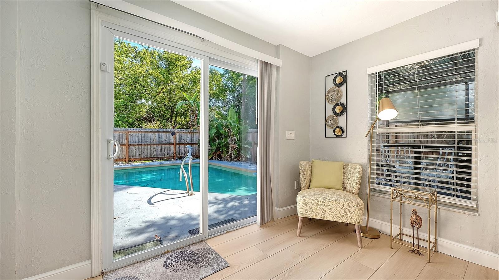 GULF GATE - Residential