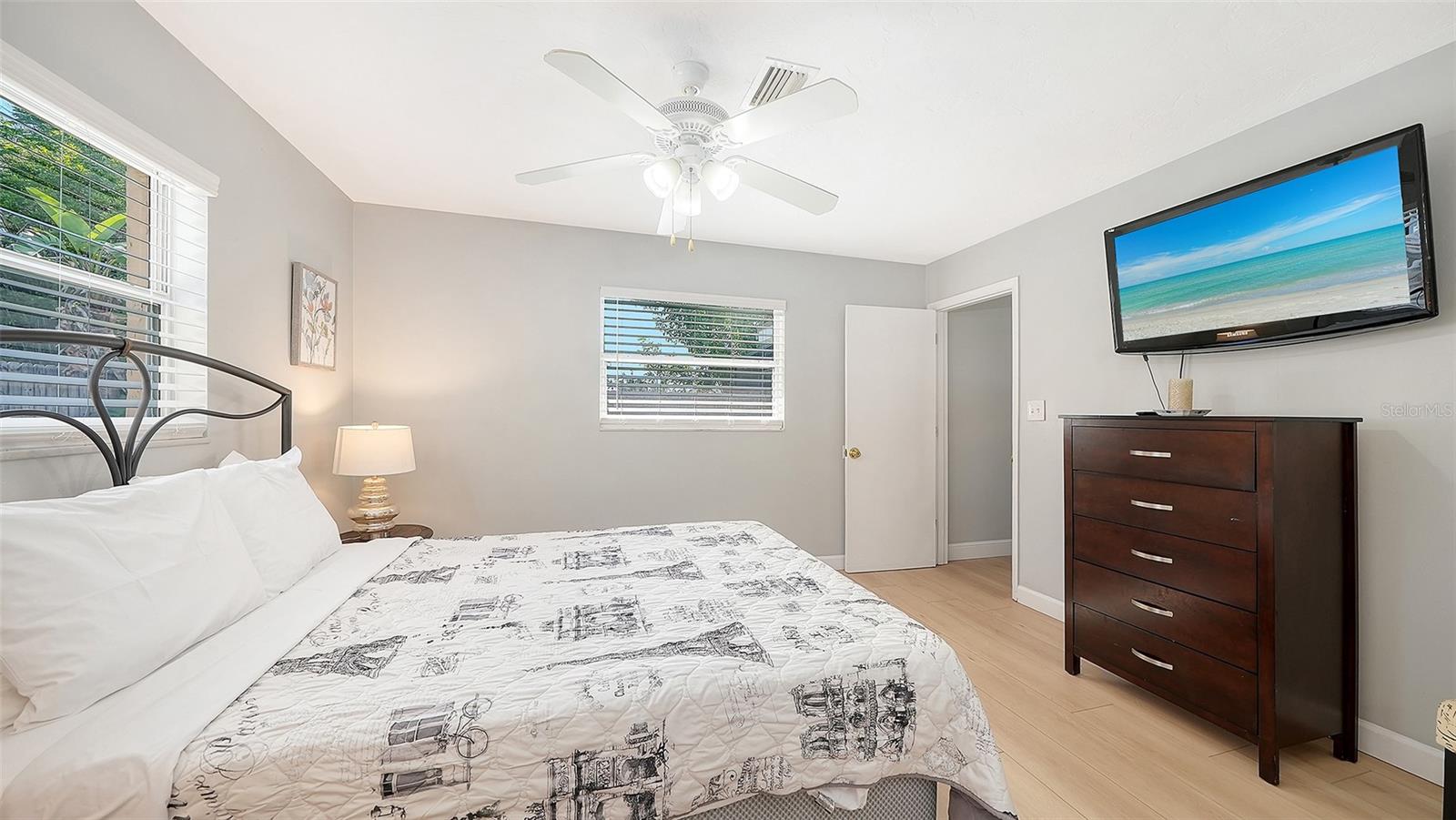GULF GATE - Residential