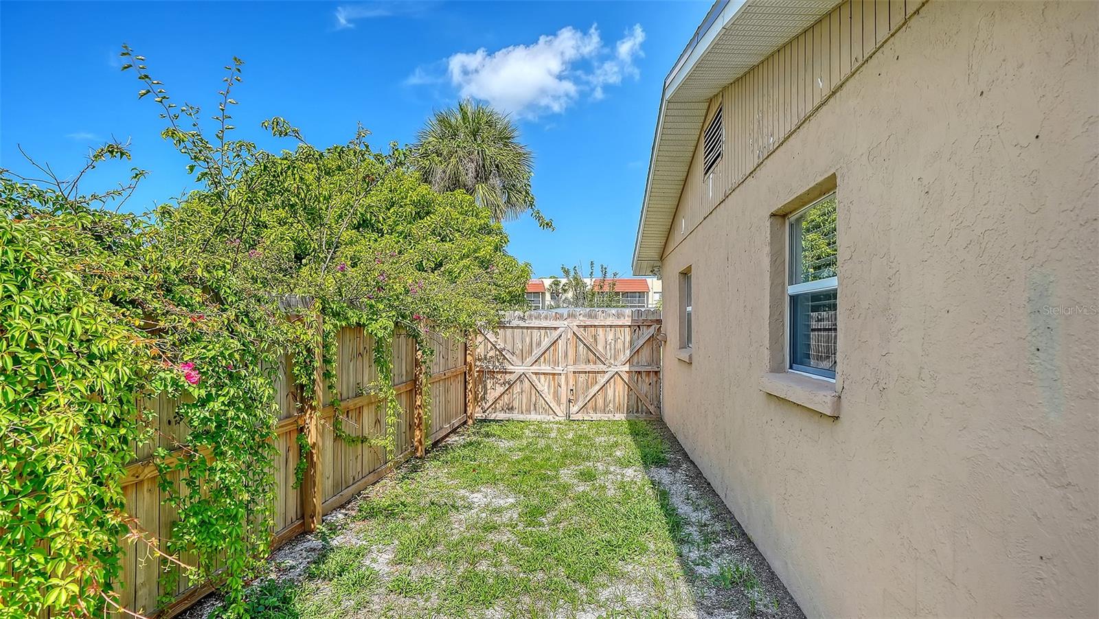 GULF GATE - Residential