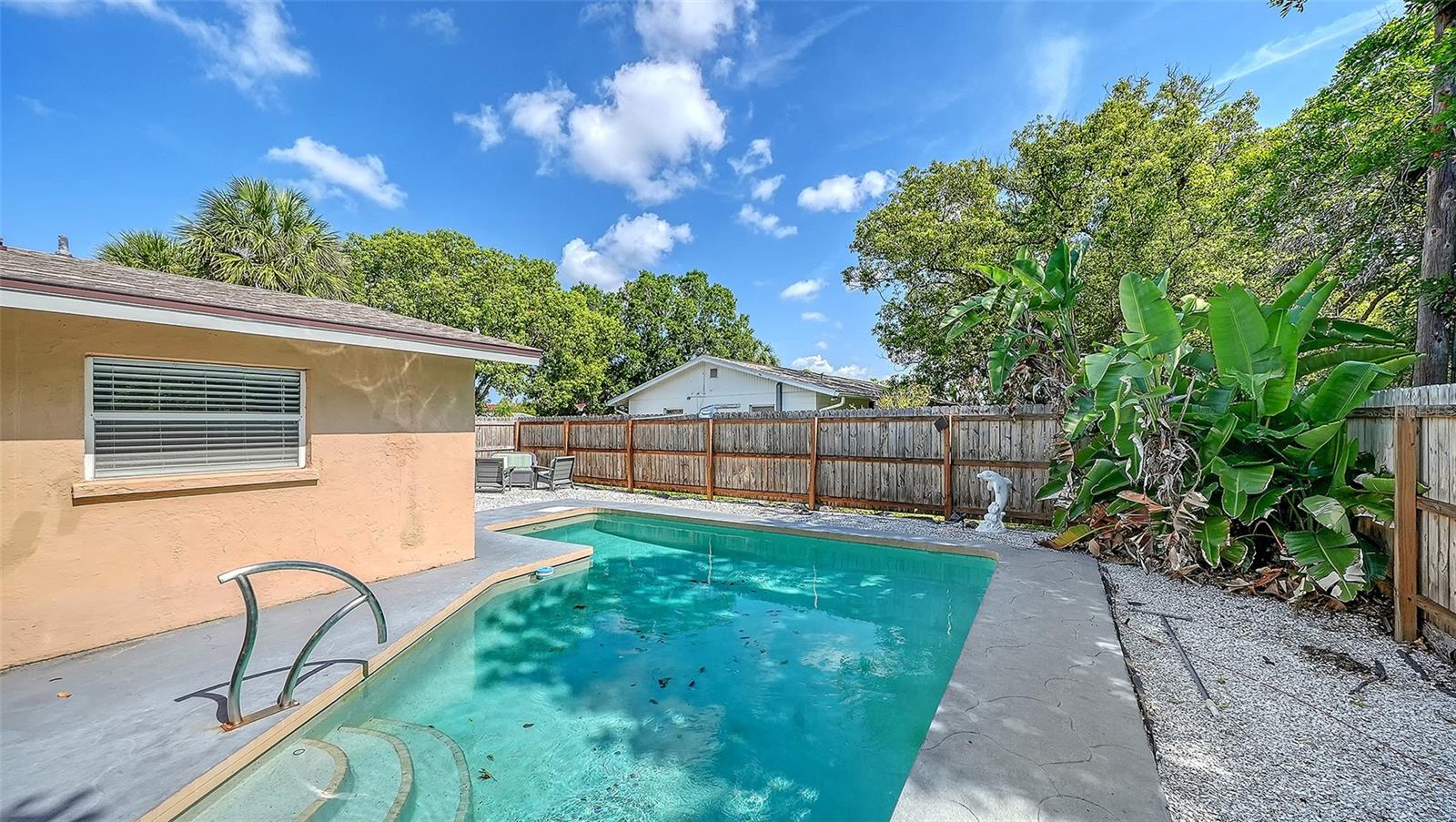 GULF GATE - Residential