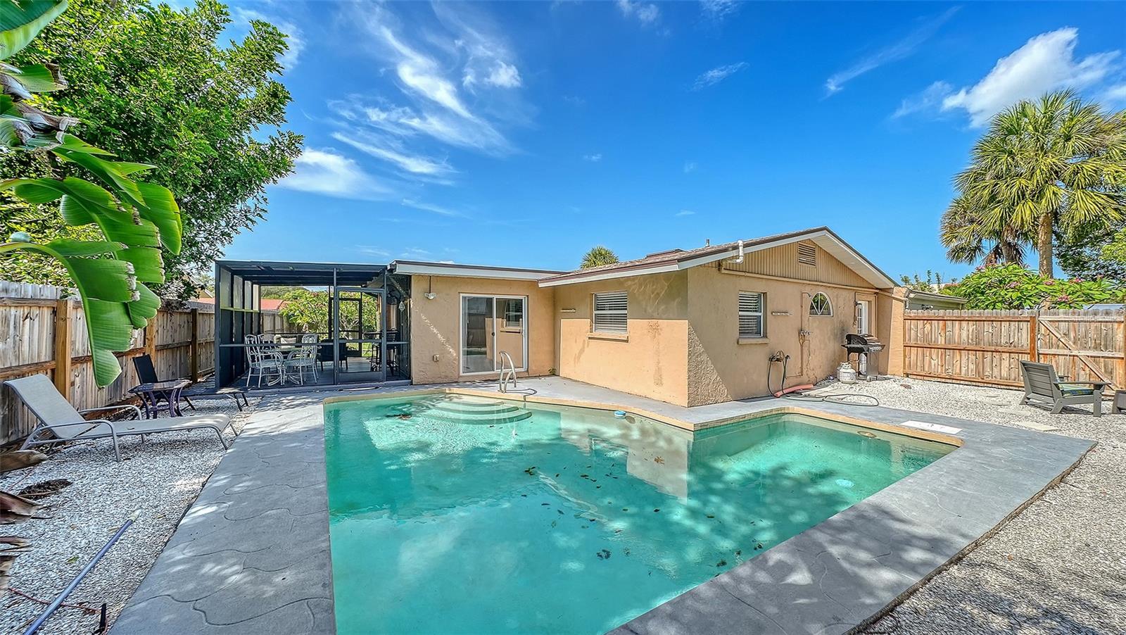 GULF GATE - Residential