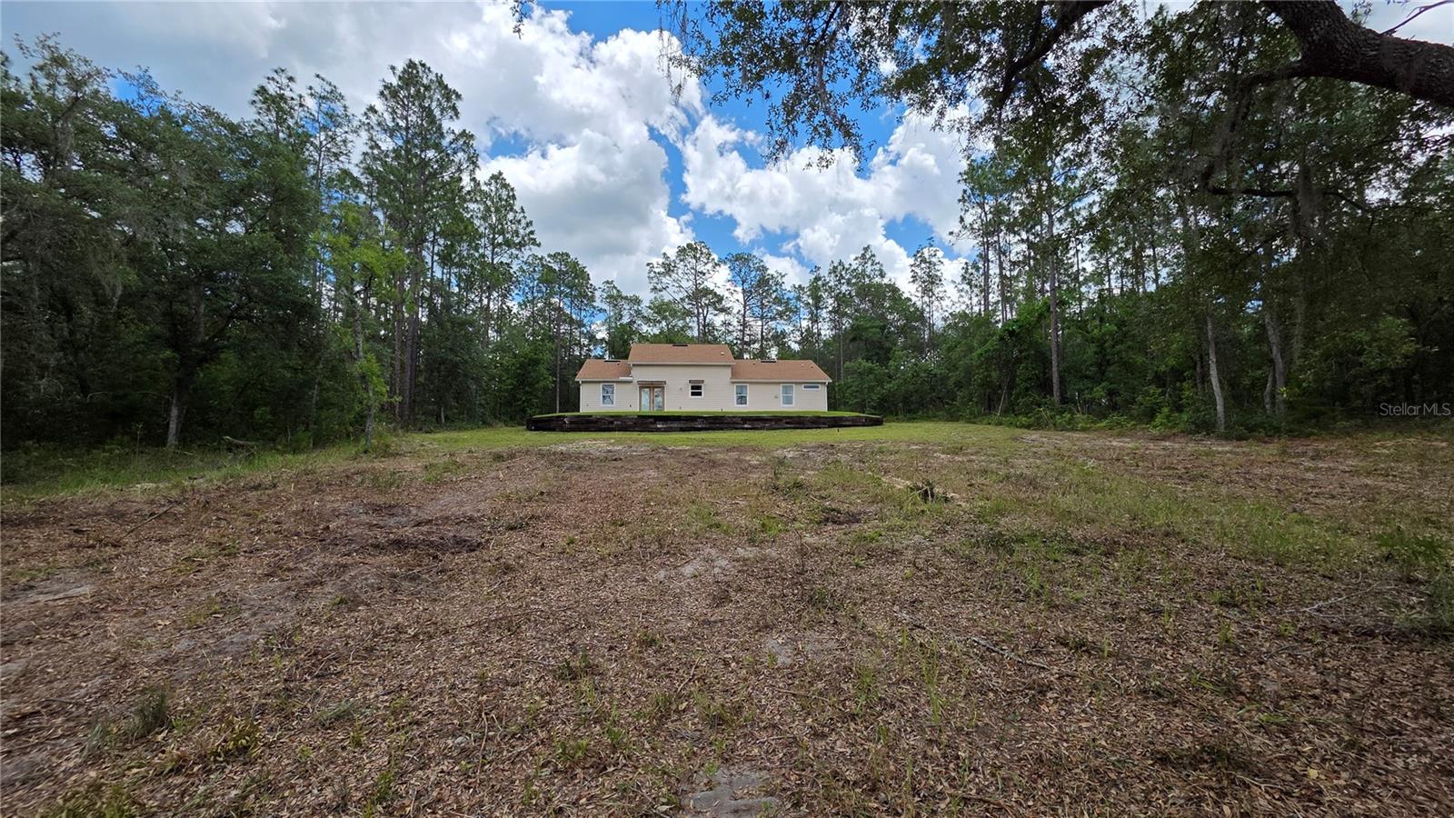 CUE LAKE HILLS - Residential