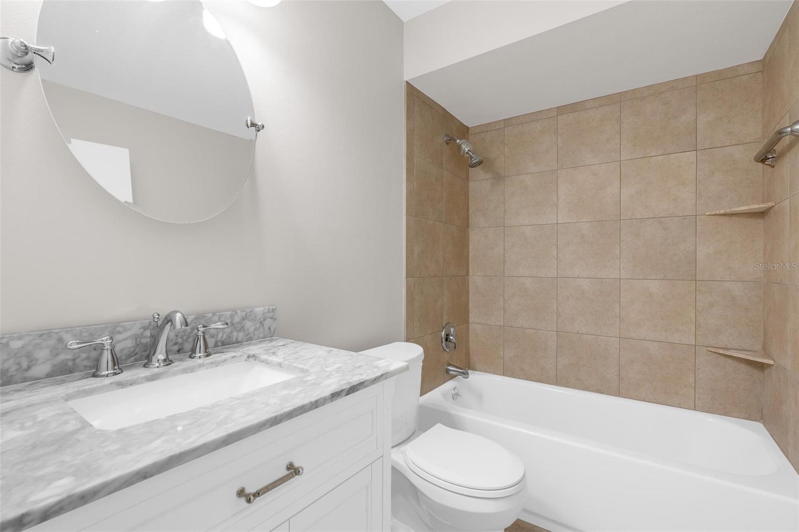 CHANCELLORS ROW PH 02 - Residential Lease