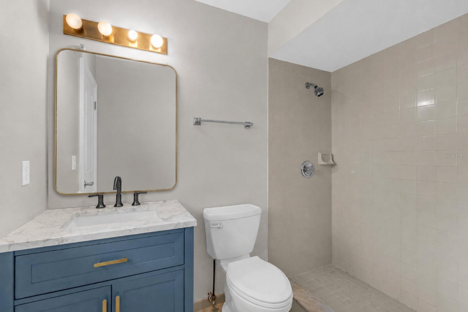 CHANCELLORS ROW PH 02 - Residential Lease