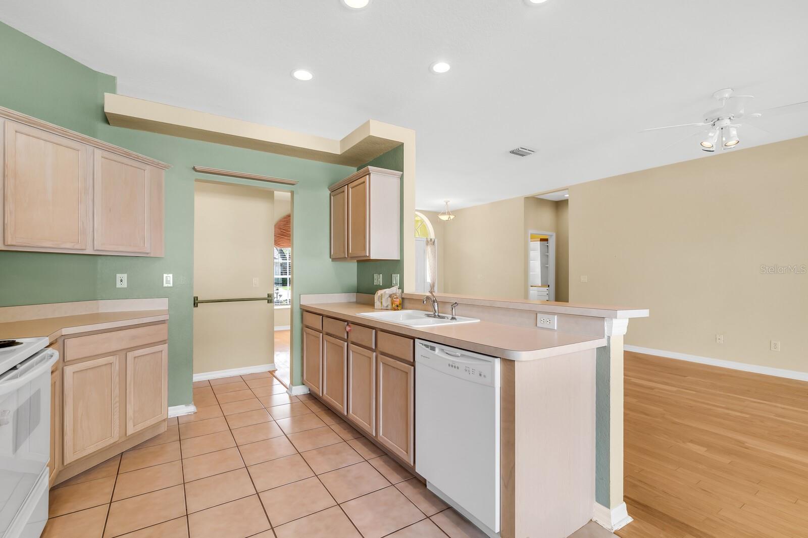 HICKORY LAKES PH 1 - Residential
