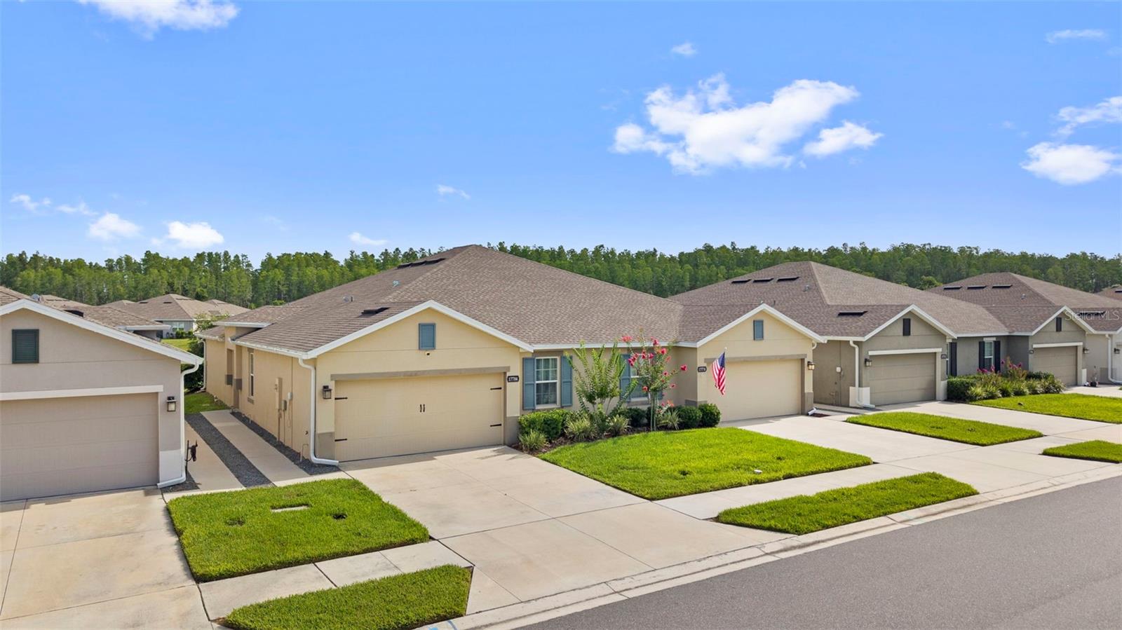 CYPRESS PRESERVE E PH 2B 1 & 2 - Residential