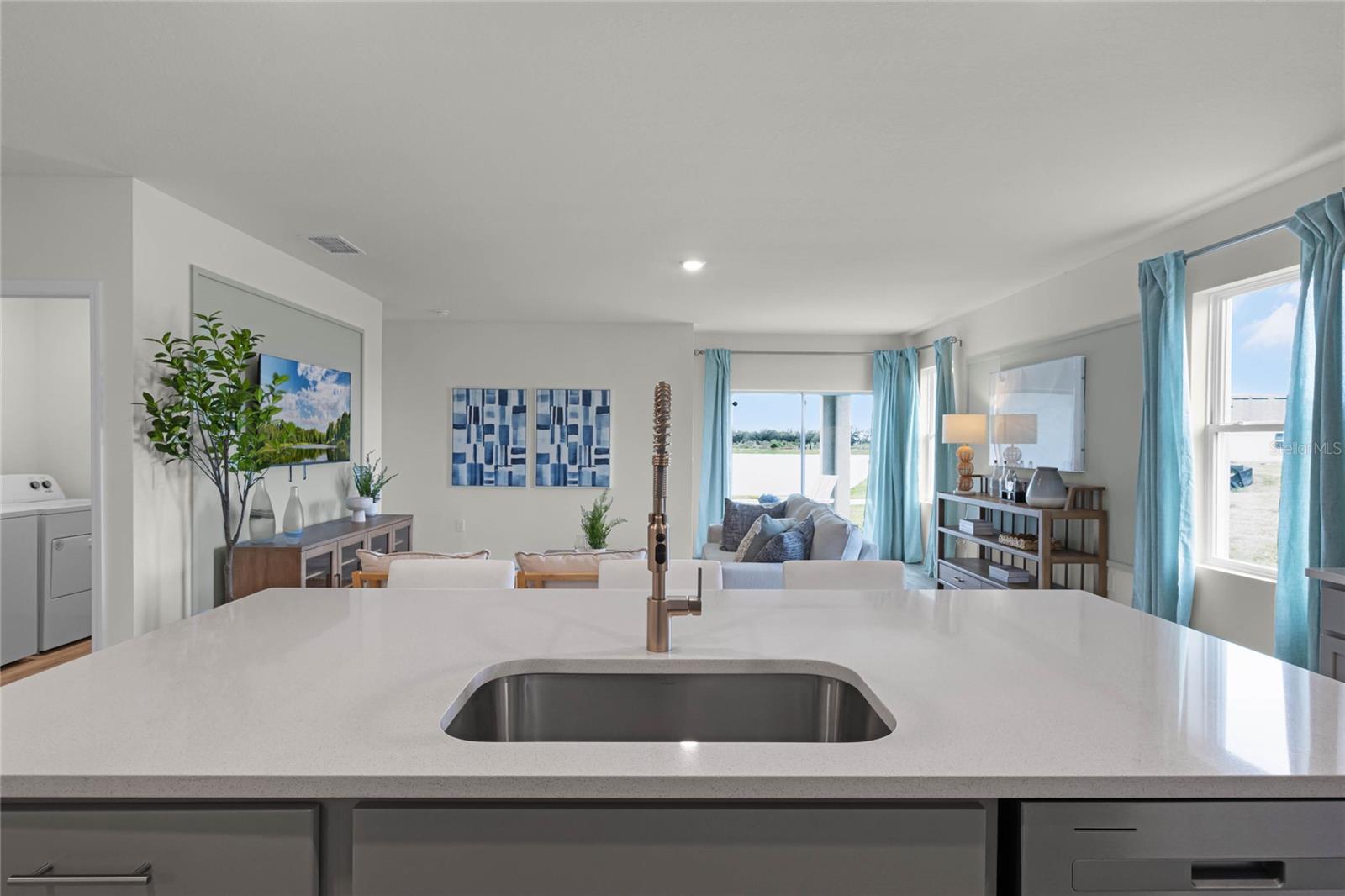HARMONY ON LAKE ELOISE PHASE 4 - Residential