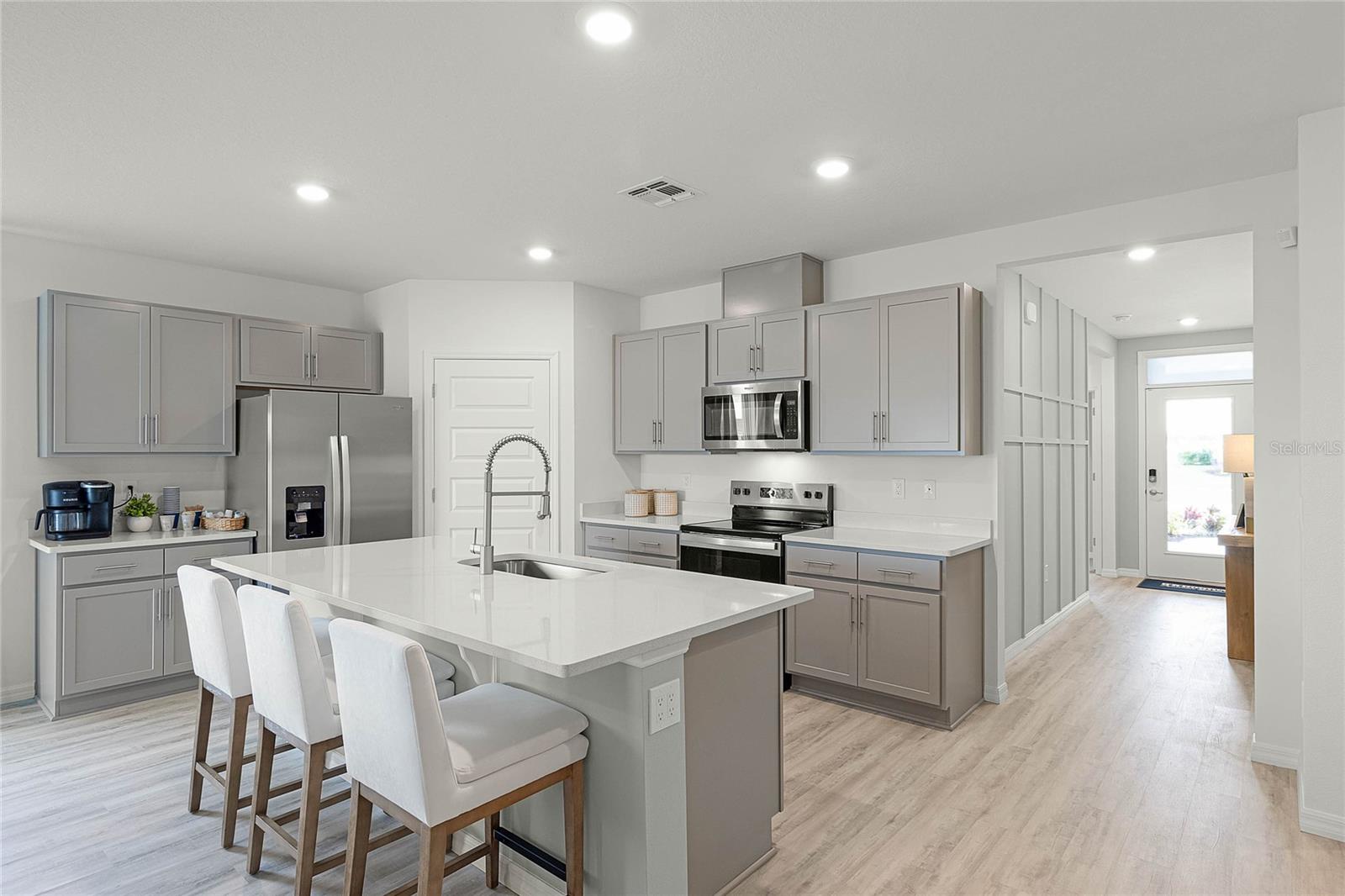 HARMONY ON LAKE ELOISE PHASE 4 - Residential