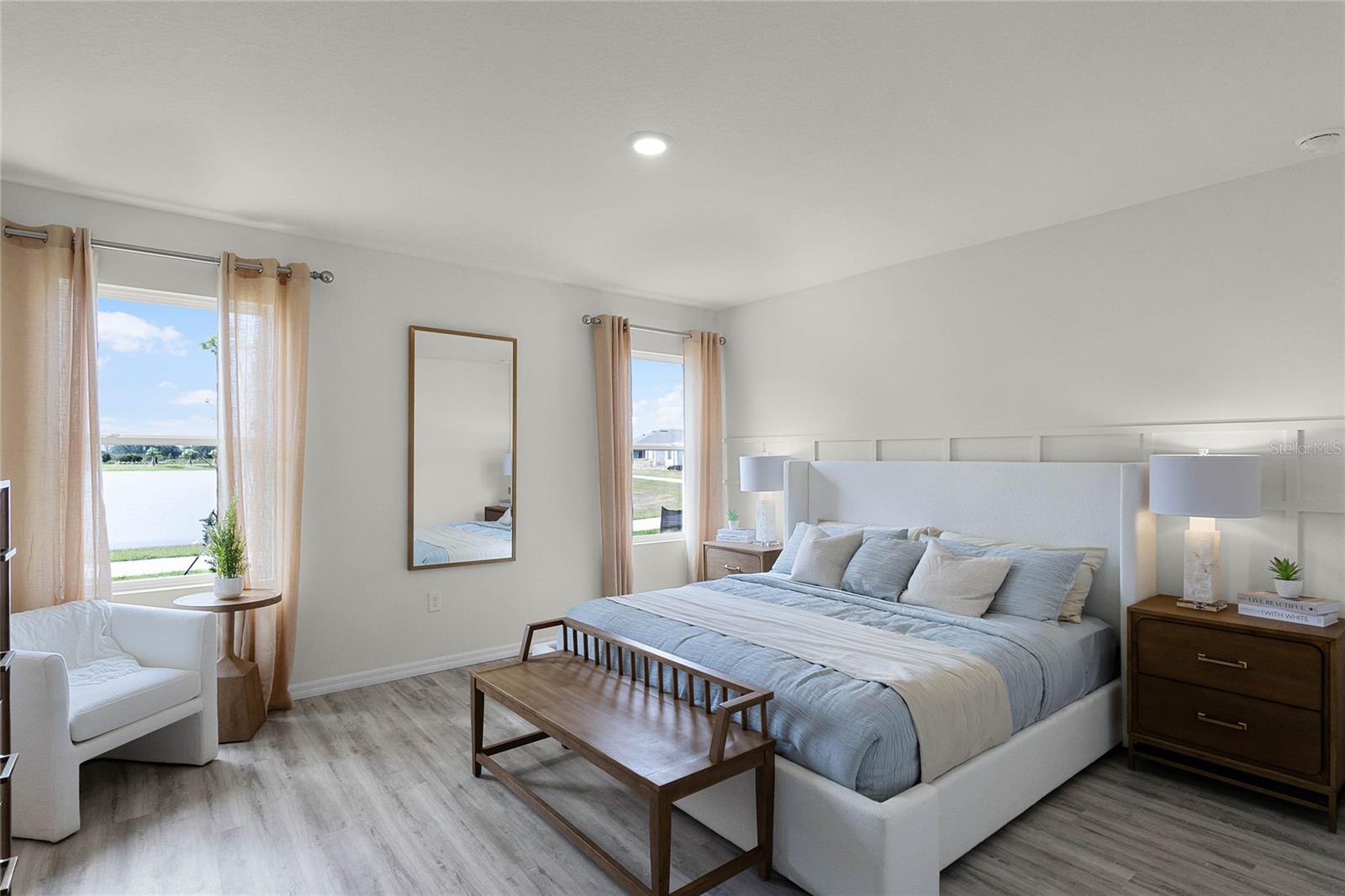 HARMONY ON LAKE ELOISE PHASE 4 - Residential