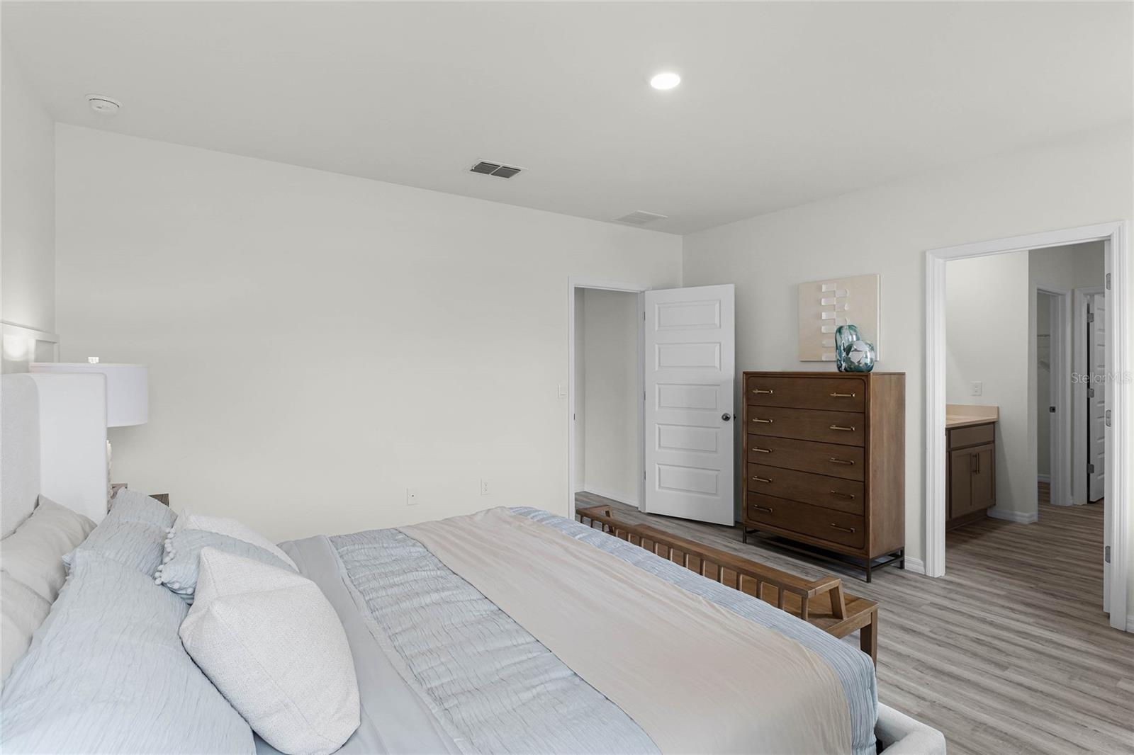 HARMONY ON LAKE ELOISE PHASE 4 - Residential