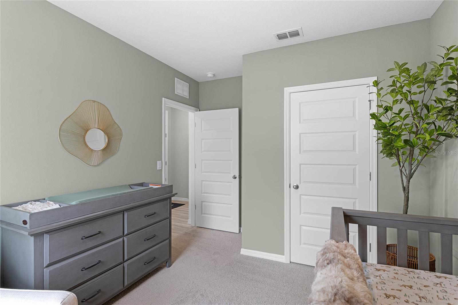 HARMONY ON LAKE ELOISE PHASE 4 - Residential