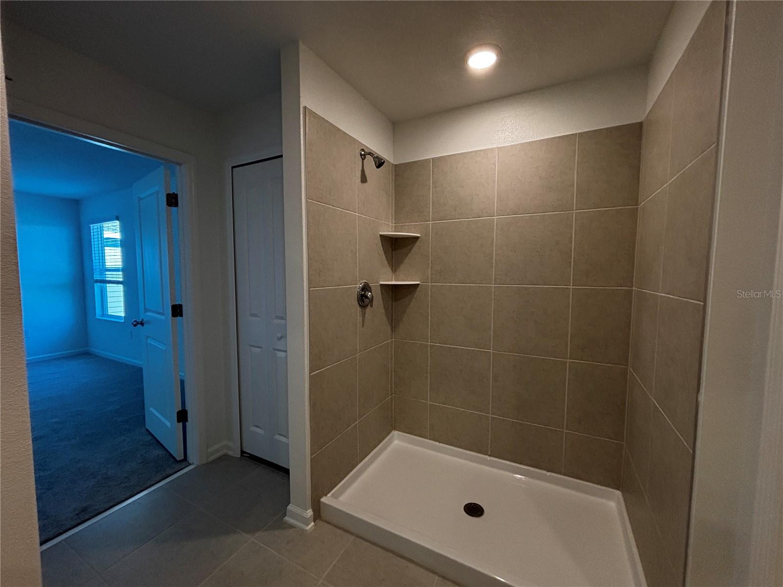 WESTVIEW POD B NEIGHBORHOOD 2A & 2B PH 1 - Residential Lease
