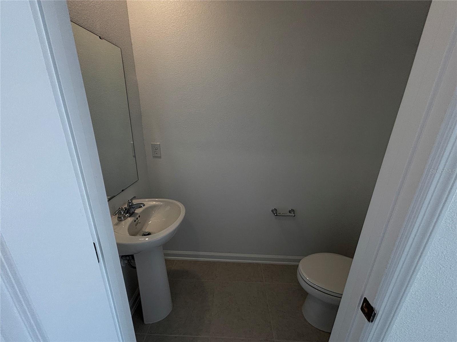 WESTVIEW POD B NEIGHBORHOOD 2A & 2B PH 1 - Residential Lease