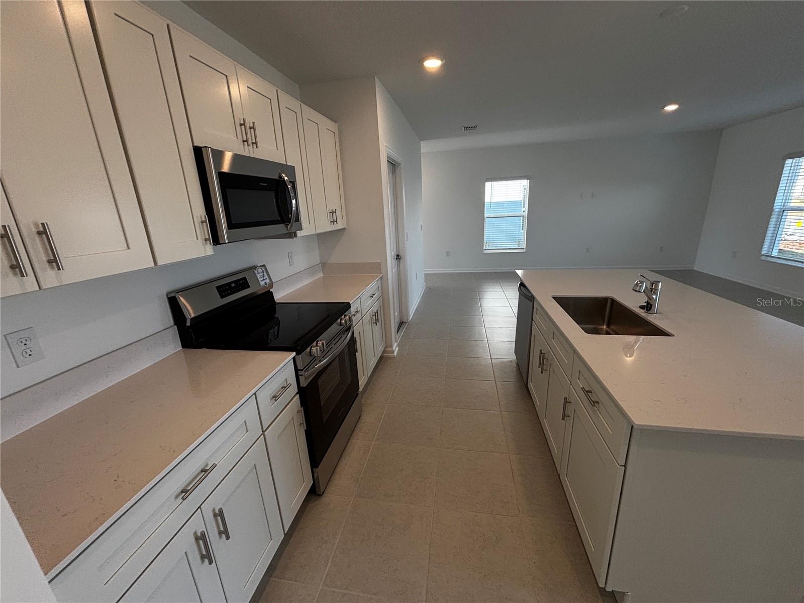 WESTVIEW POD B NEIGHBORHOOD 2A & 2B PH 1 - Residential Lease