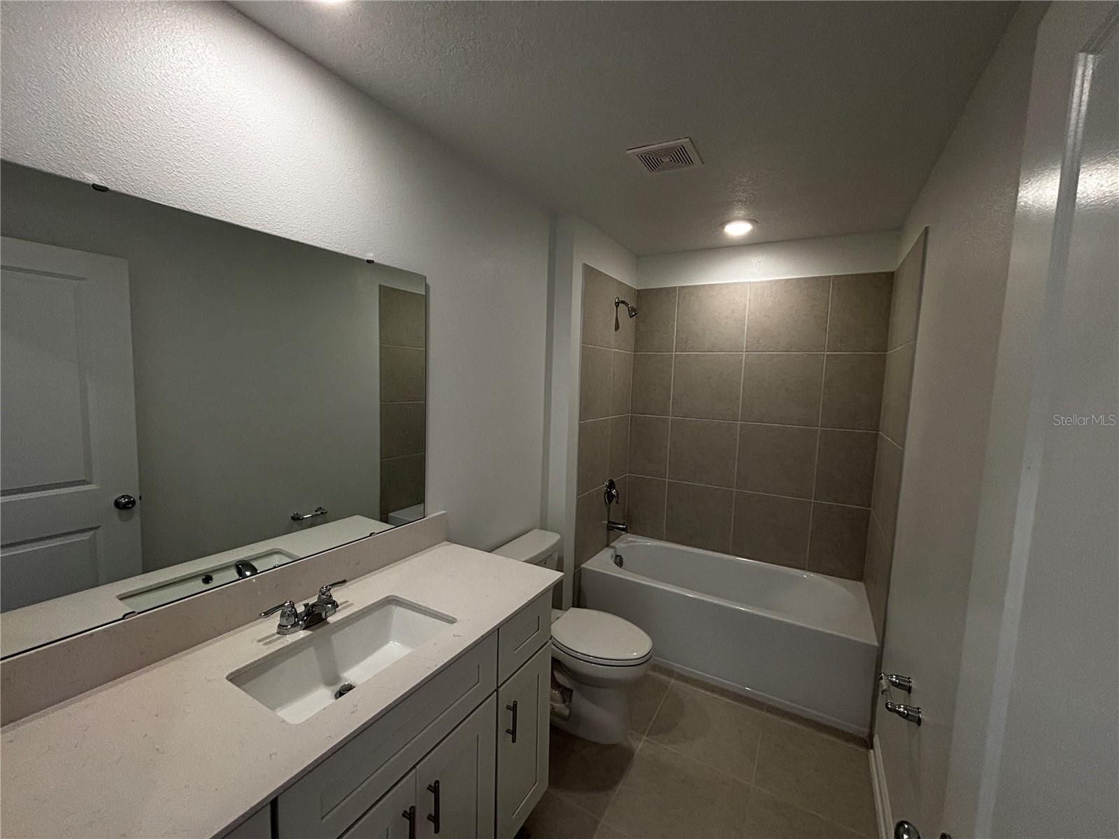 WESTVIEW POD B NEIGHBORHOOD 2A & 2B PH 1 - Residential Lease