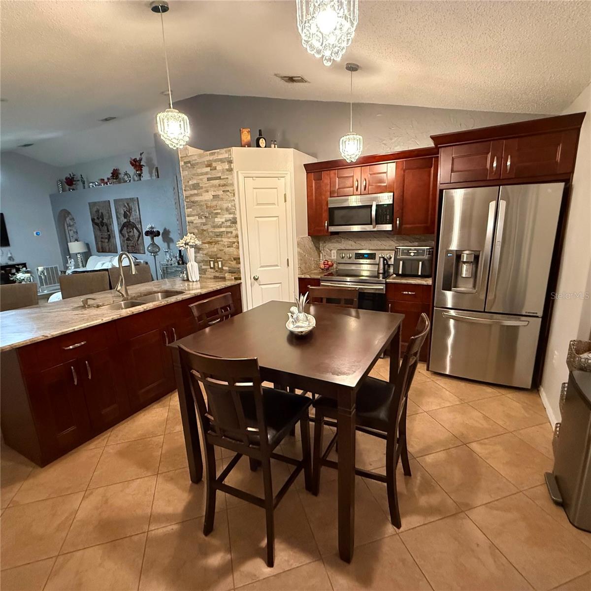 SUNCOAST POINTE VILLAGES 1A & 1B - Residential