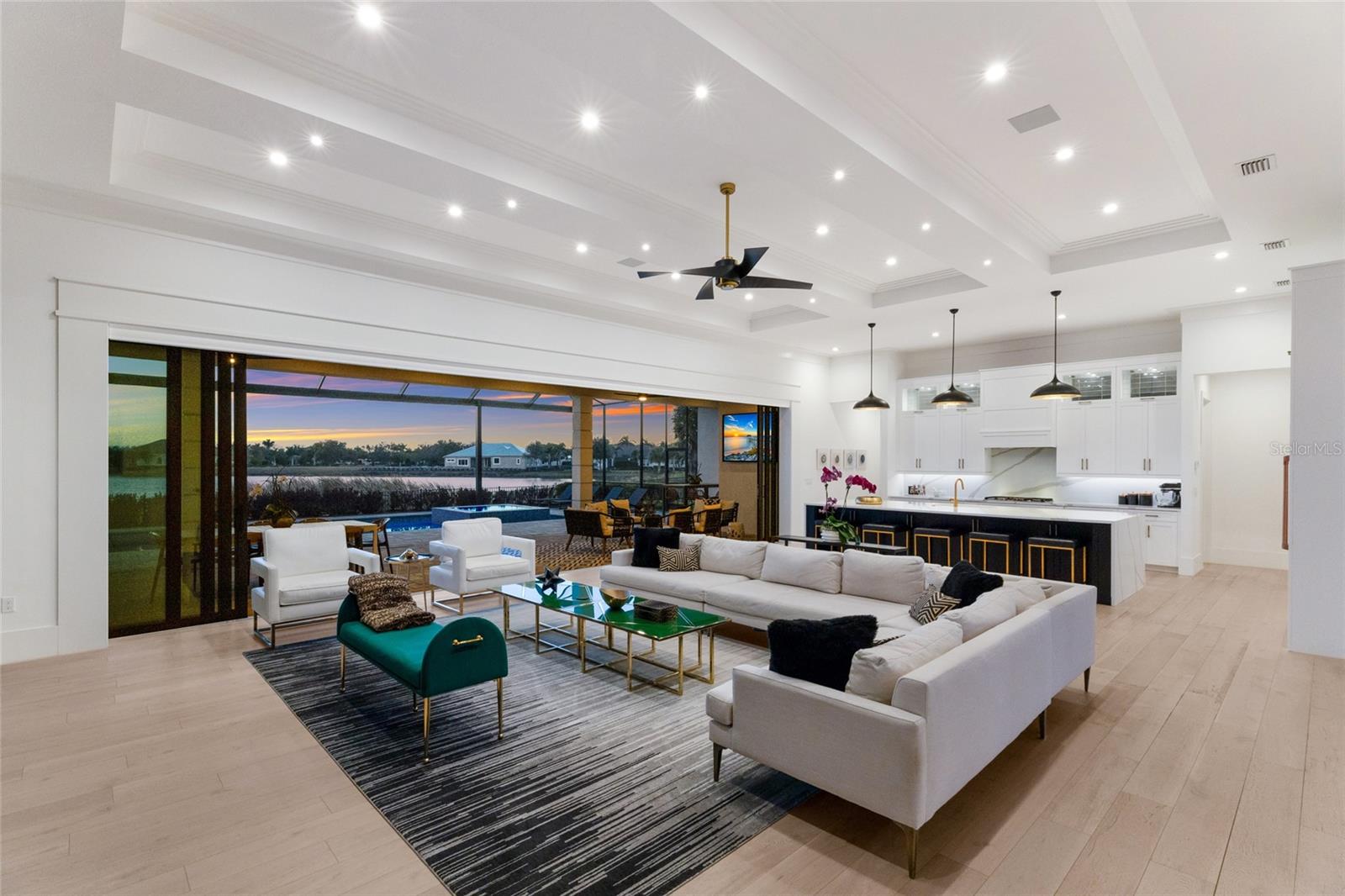 CONCESSION - Residential