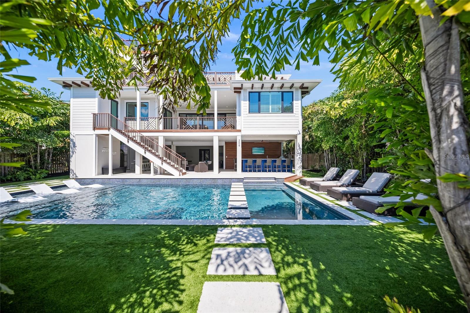 BIMINI BAY ESTATES - Residential