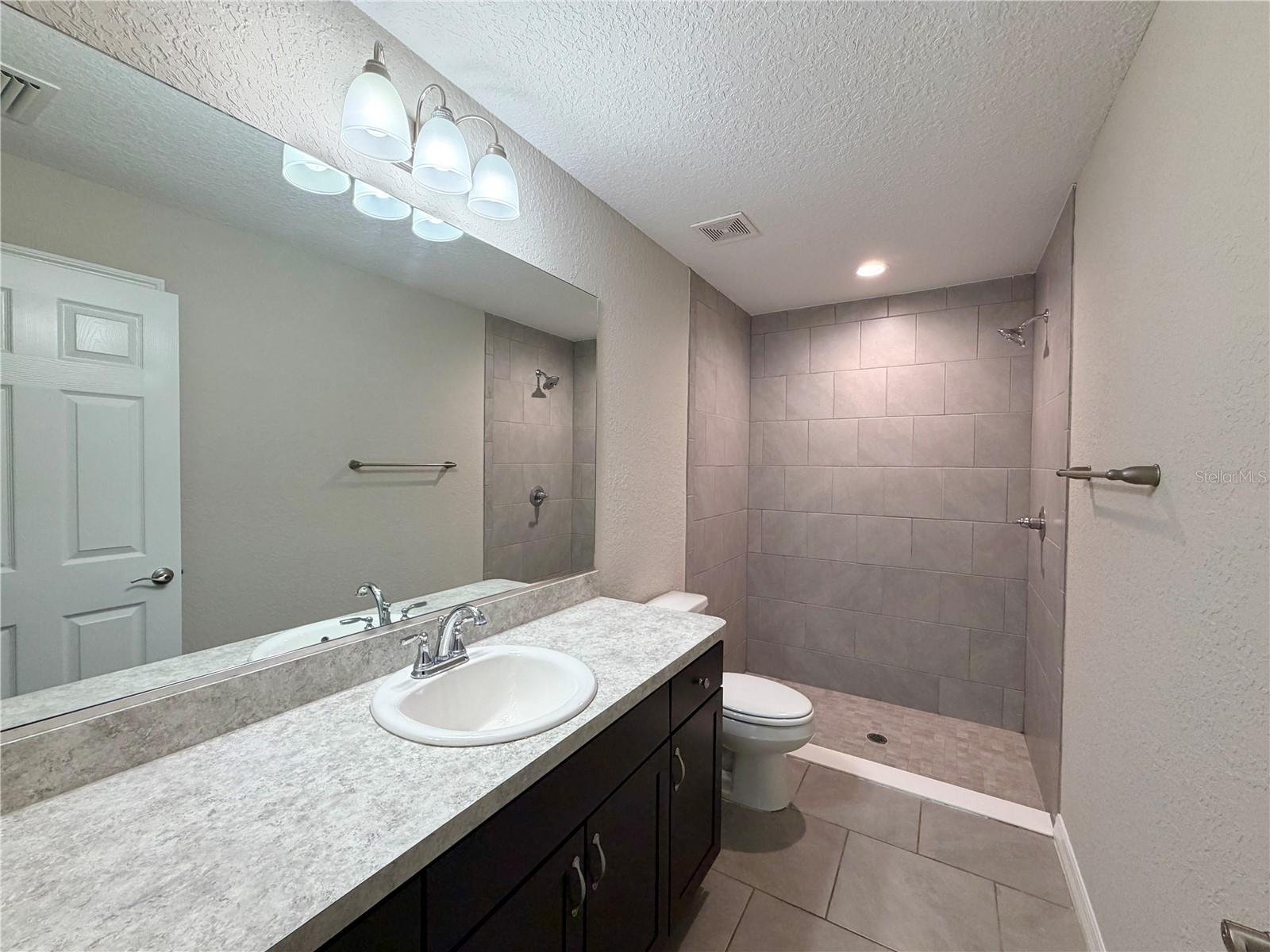 CITRUS SPGS UNIT 23 - Residential