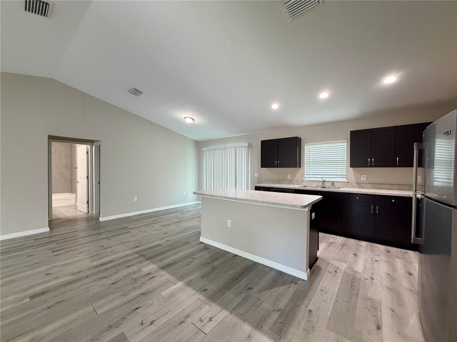 CITRUS SPGS UNIT 23 - Residential